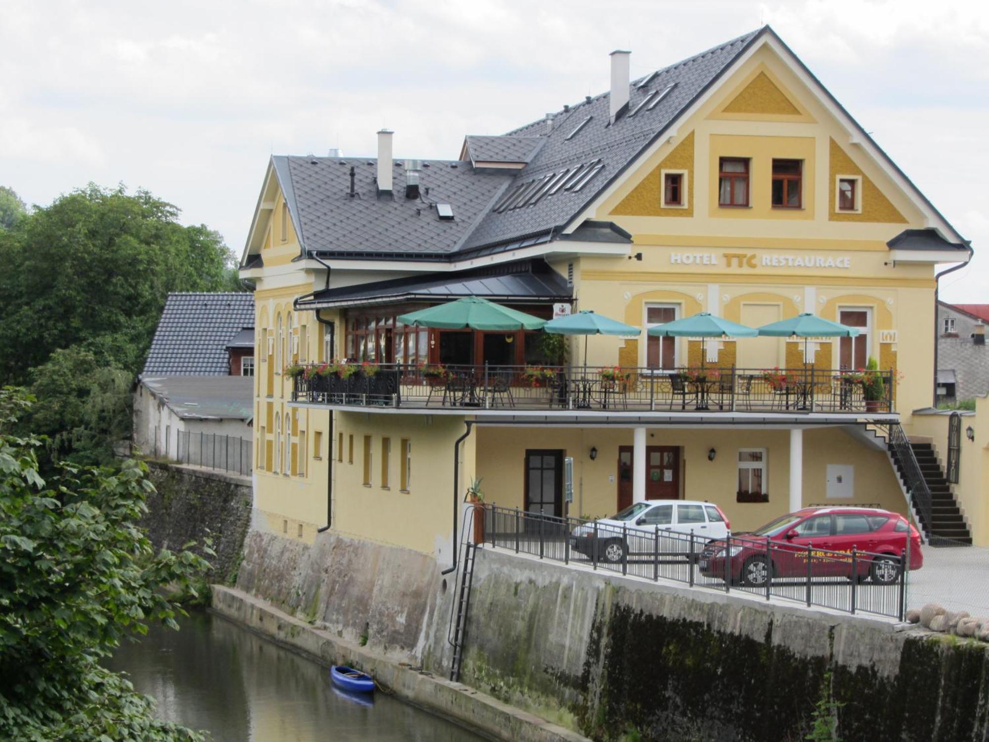 Wellness & Sport Hotel Ttc Vrchlabí Kültér fotó